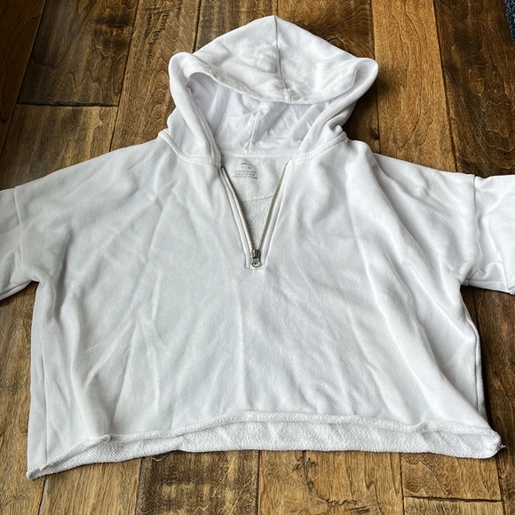 Cropped hoodie - Picture 2 of 2